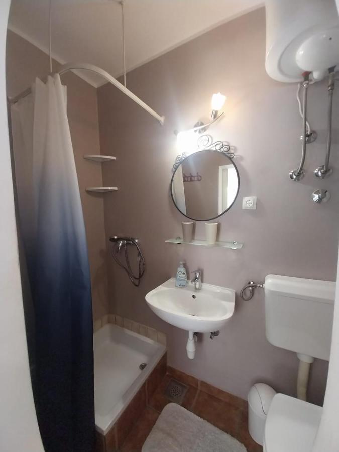 Apartmani Bonavia Йелса Екстериор снимка
